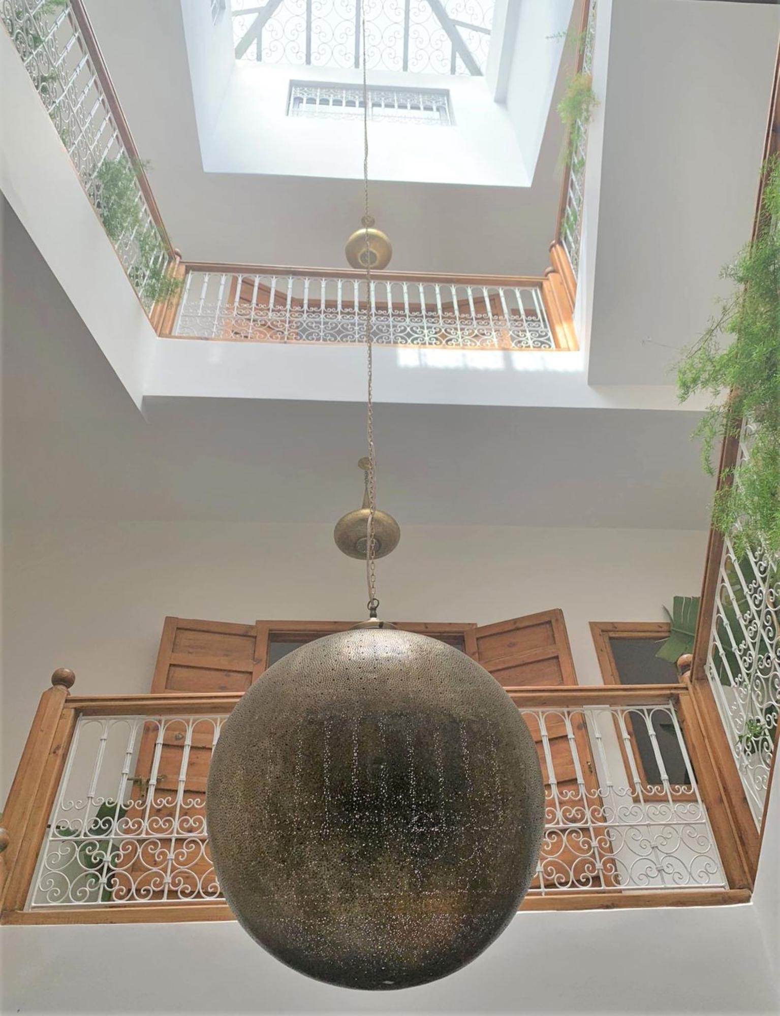 Riad With 3 Swimming Pools Hotel มาร์ราเกช ภายนอก รูปภาพ