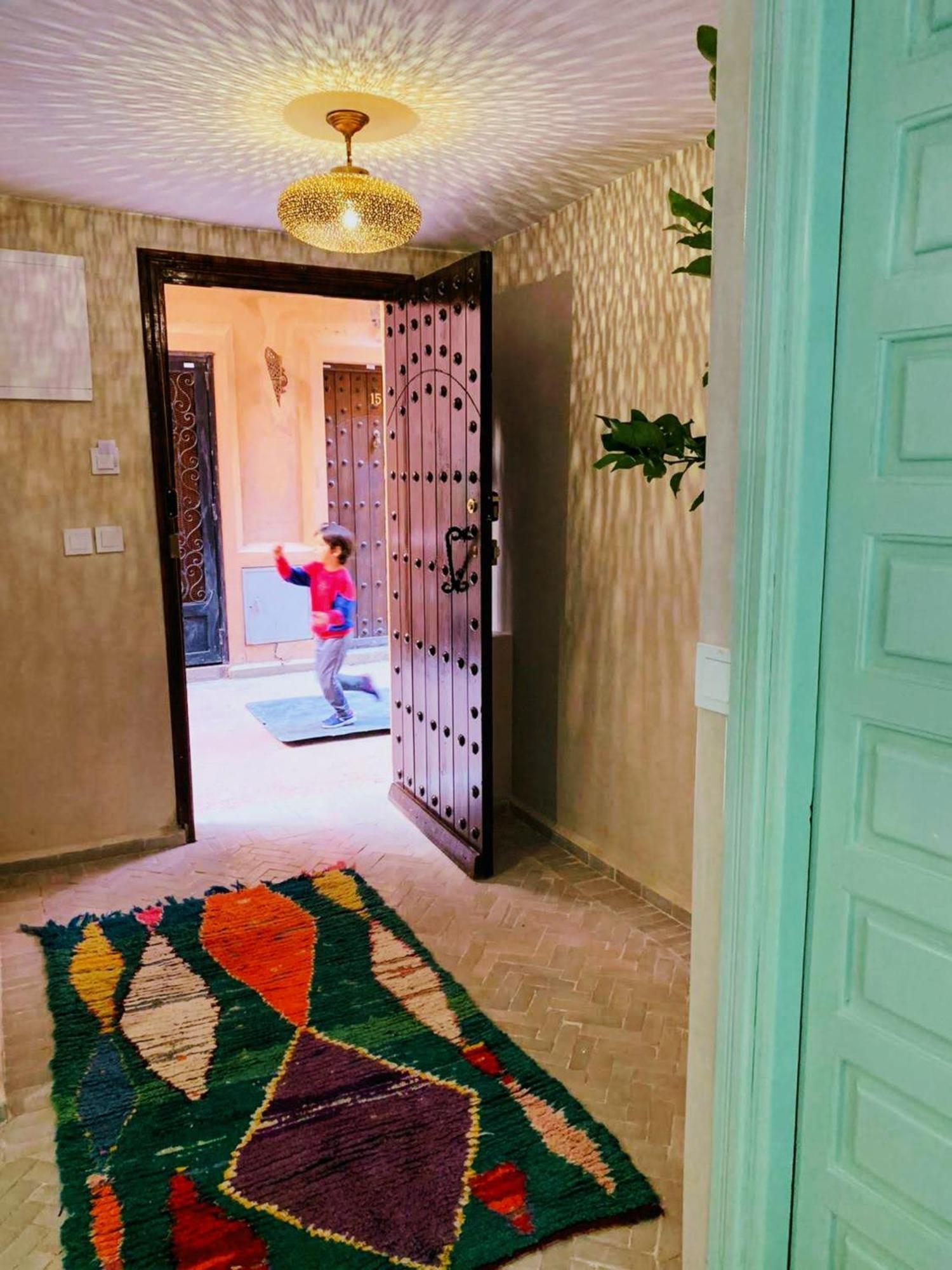 Riad With 3 Swimming Pools Hotel มาร์ราเกช ภายนอก รูปภาพ