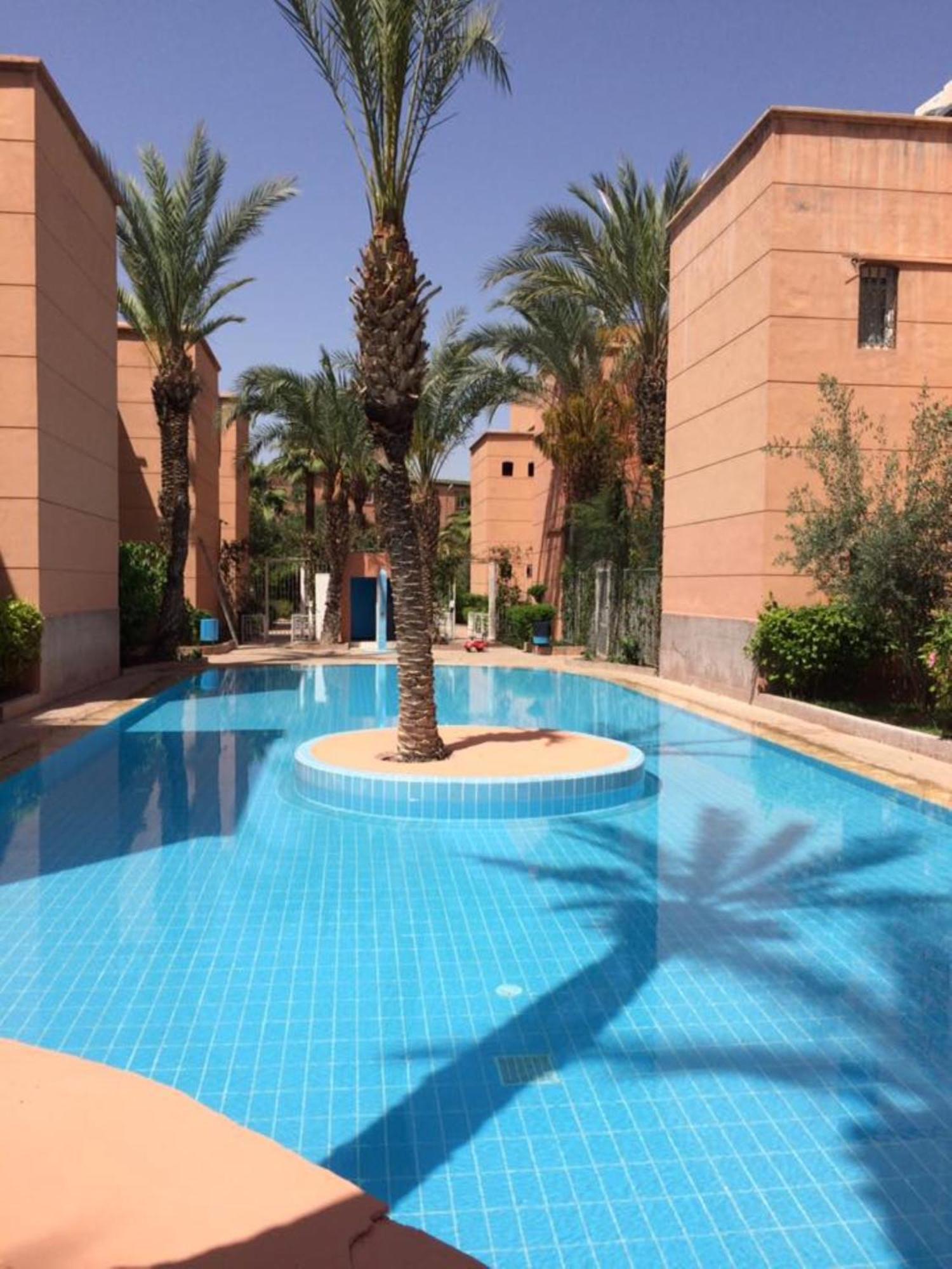 Riad With 3 Swimming Pools Hotel มาร์ราเกช ภายนอก รูปภาพ